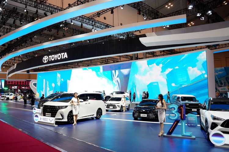 Toyota memberikan kejutan menarik bagi calon konsumennya di Gaikindo Indonesia International Auto Show (GIIAS) 2025. 