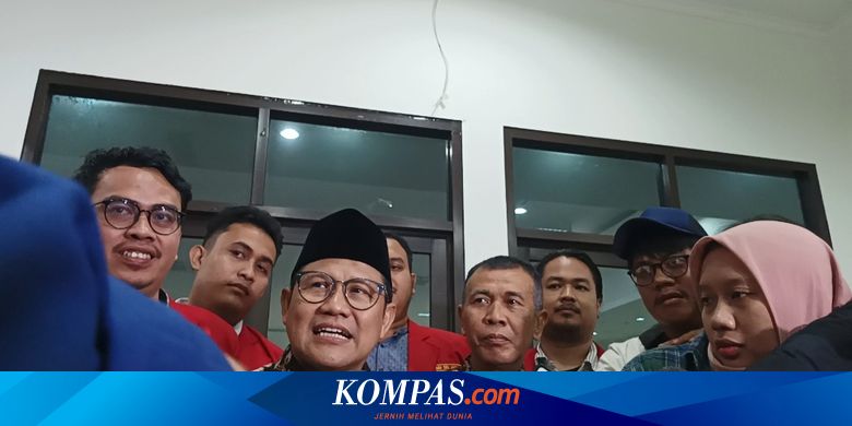 PDI-P Ungkap Wacana Presiden 3 Periode Permintaan "Pak Lurah", Cak Imin: Tanya Hasto Saja