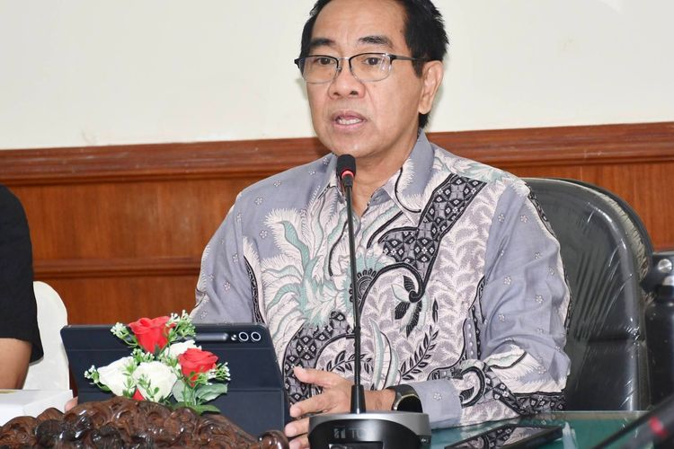 Rektor Unsrat Manado Mendadak Diganti, Kemdiktisaintek Tunjuk Rektor Unhas Jadi Plt