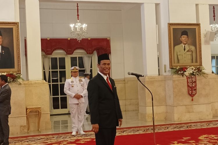 Menteri Pertanian (Mentan) Amran Sulaiman saat pelantikan di Istana Negara, Jakarta, Rabu (25/10/2023).
