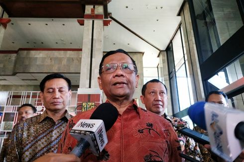 Sambangi Kemenkumham, Mahfud MD Cek Perkembangan Pemblokiran Paspor WNI eks ISIS