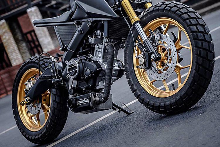 Motor custom Yamaha M-Slaz alias Xabre bergaya modern tracker garapan K-Speed