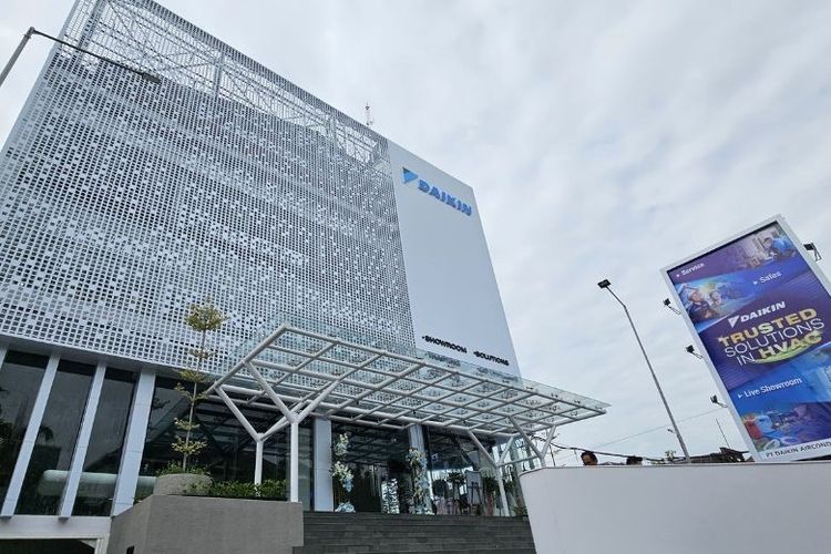 Resmi Buka, Daikin Tawarkan Pengalaman Unik dan Ramah Lingkungan di Kantor Perwakilan Baru Surabaya