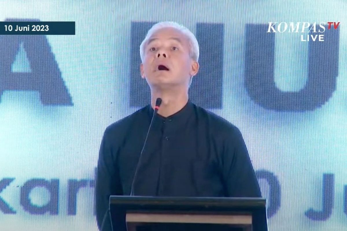 Bacapres yang diusung PDI-P, Ganjar Pranowo mencontohkan ekspresi Presiden Jokowi yang kerap diolok-olok masyarakat namun menjadi foto yang paling disukai, Sabtu (10/6/2023).