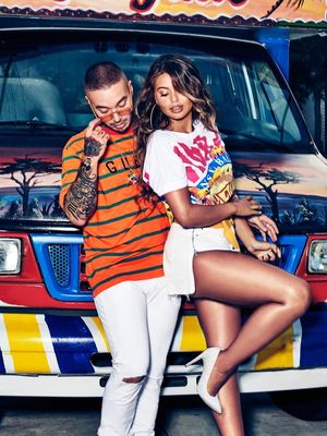 J Balvin dan koleksinya bersama Guess