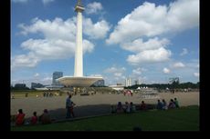 Hari Peduli Autisme Sedunia, Cahaya Monas Berwarna Biru Selama April