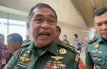 KSAD Jenderal TNI Maruli Simanjuntak saat ditemui di Gedung DPR, Senayan, Jakarta, Kamis (6/6/2024). 