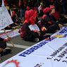 Demo di Kantor Disnaker, KSPSI Minta UMK 2022 Kota Tangerang Naik Rp 400.000