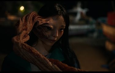 Potongan adegan dalam serial Korea Parasyte: The Grey.