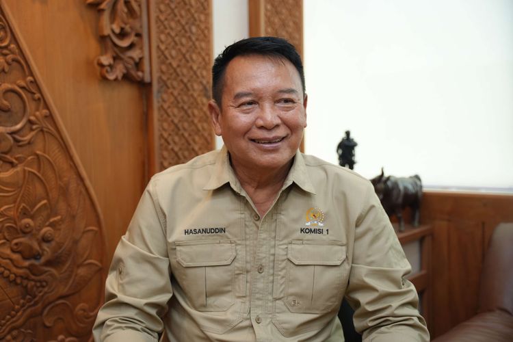 TNI Jaga Kejaksaan, TB Hasanuddin: Tidak Boleh Masuk ke Substansi Penegakan Hukum