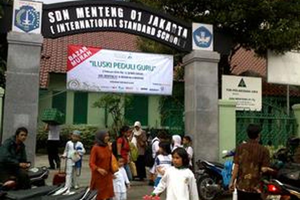 SDN Menteng 01 akan menjadi salah satu tempat yang dikunjungi Presiden Amerika Serikat Barack Obama. Rencananya Presiden Obama akan melakukan lawatan pertengahan bulan Maret ke sana.