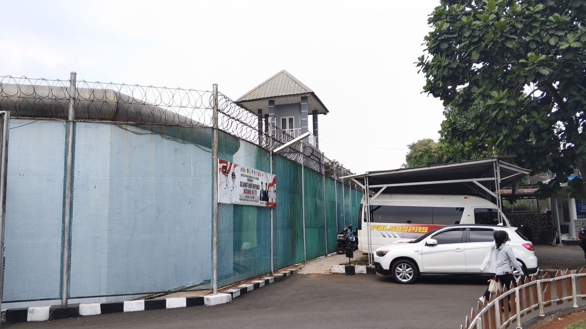 Today, DPR Calls Indonesian Ombudsman and Cibinong Prison Head Over Findings of Luxury Facilities