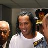 Resmi, Ronaldinho Dibebaskan dari Penjara di Paraguay