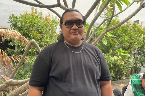 Ndarboy Genk Batal Tur ke Suriname karena Istri Melahirkan