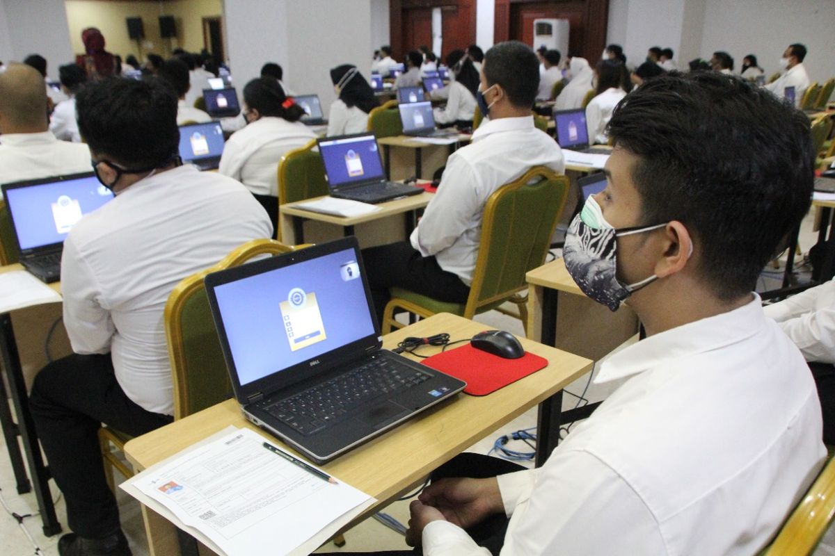 Sebanyak 3.500 orang menjalani tes seleksi Kompetensi Dasar CPNS dan P3K di lingkungan Jakarta Selatan. 
