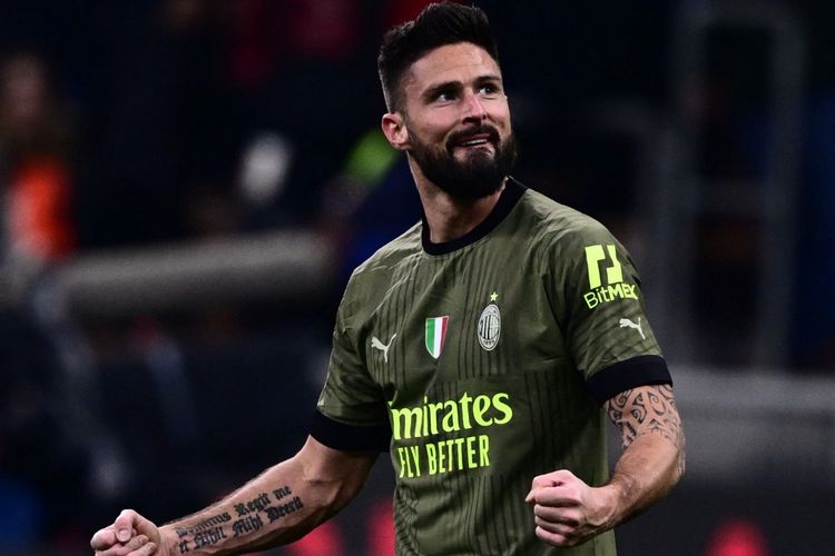 Selebrasi Olivier Giroud usai mencetak gol dalam pertandingan Milan vs Torino pada pekan ke-22 Liga Italia di Stadion San Siro, Sabtu (11/2/2023). Laga tersebut berakhir dengan skor 1-0. (Foto by Marco BERTORELLO / AFP)