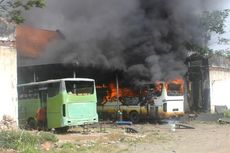 Dalam Satu Jam, Sebuah Bus dan Hotel di Semarang Terbakar