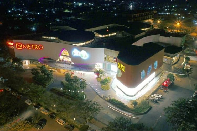 Kunjungan di The Park Mall yang terletak di Solo Baru selama Libur Lebaran berkisar antara 25 ribu hingga 30 ribu pengunjung, tepatnya pada pada H-7 sampai H+7 Lebaran