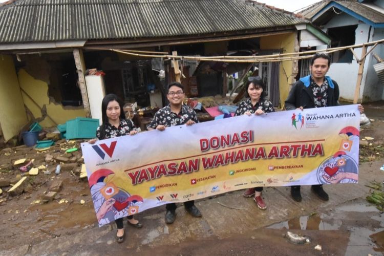 YWA memberikan bantuan korban gempa bumi Cianjur, Jawa Barat