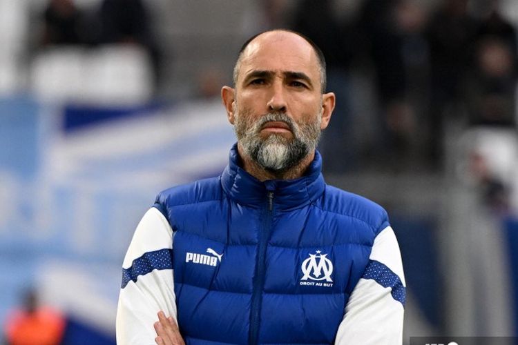 Pelatih asal Kroasia, Igor Tudor, saat masih menukangi Marseille pada musim 2022-2023. Terkini, Tudor dipersiapkan sebagai pelatih baru Lazio.