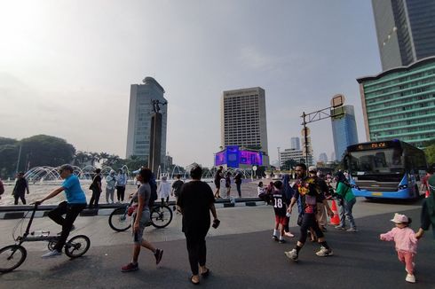 Menikmati Minggu Pagi di CFD Jakarta, Ada yang Niat Olahraga atau Sekadar Foto-foto