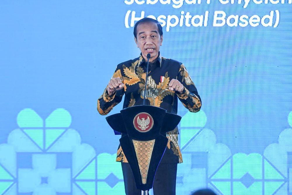 Jokowi Harap Presiden Baru Tuntaskan Pengiriman Alkes ke RS Sasaran