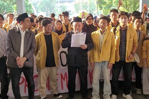 Pernyataan Sikap Rektor dan Mahasiswa Unsoed: Tolak MBG dan Koperasi Merah Putih