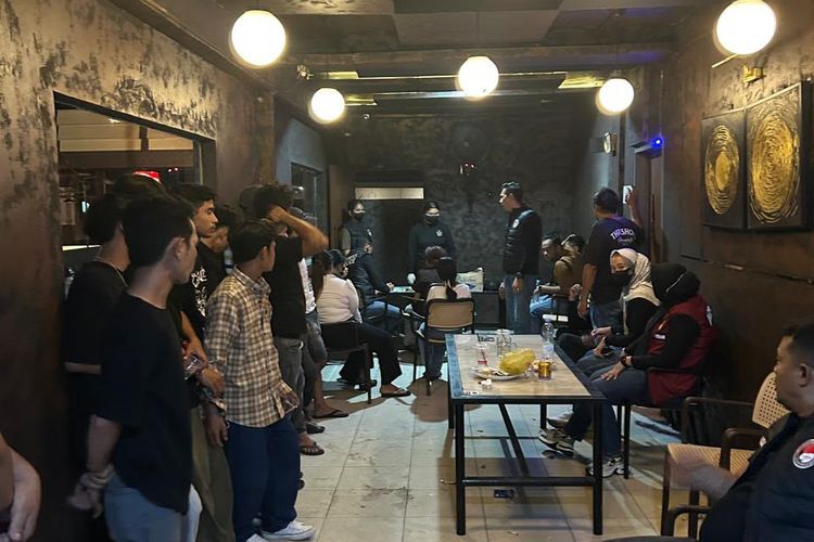 Polisi Razia 2 Diskotik di Sergai, 27 Orang Positif Narkoba     