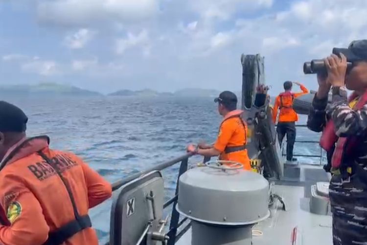 Pesawat Boeing Dikerahkan, Cari 24 Penumpang KM Nurul Salsa yang Hilang di Selayar