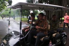 Jokowi Tersenyum Saat Ditanya soal Wakil Ketua KPK Ditangkap Polri