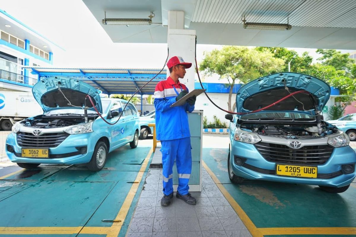 Fasilitas Stasiun Pengisian Bahan Bakar Gas (SPBG) Ngagel milik PT Perusahaan Gas Negara Tbk (PGN) menjadi salah satu pusat layanan bahan bakar gas (BBG) di Surabaya. 
