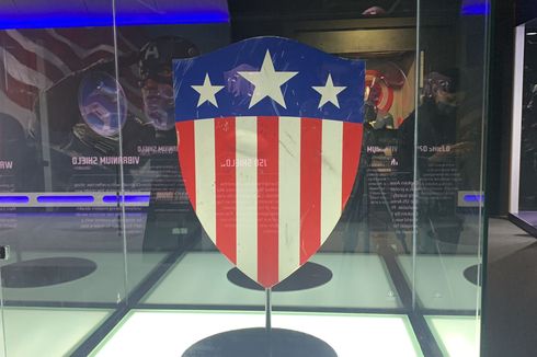Sepatu Captain America yang Hilang dan USO Shield yang Bopeng