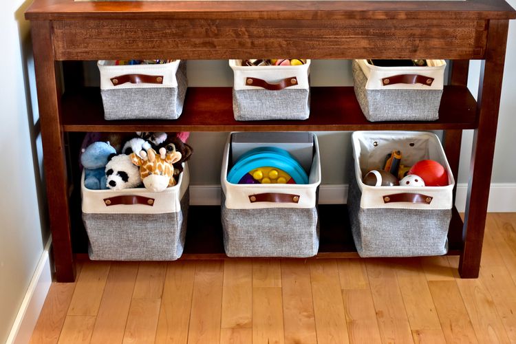 Ilustrasi penyimpanan mainan anak. 