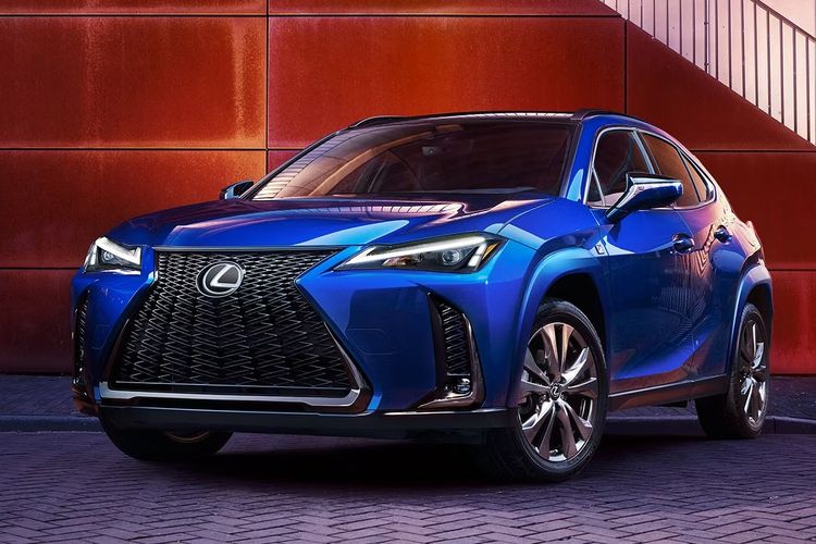 Lexus UX 300h dengan sistem hybrid terbaru meluncur di GIIAS 2024