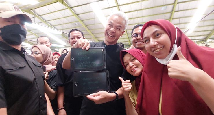 Kunjungi Pabrik Rokok di Bantul, Ganjar Terima Pesan dari Buruh Disabilitas 