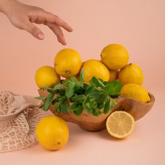 Ilustrasi buah lemon. 