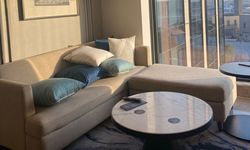 Berapa Tinggi Meja Ruang Tamu yang Ideal? Sesuaikan dengan Sofa