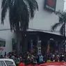Lantai Keramik Mal di Tasikmalaya Retak, Pengunjung Panik Berdesakan Keluar karena Mengira Ada Gempa