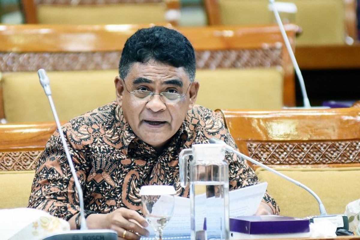 Anggota Komisi X DPR RI Andreas dari Fraksi PDI Perjuangan Hugo Pareira