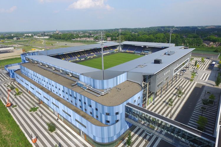 Stadion Fortuna Sittard di Belanda, markas klub baru Justin Hubner.