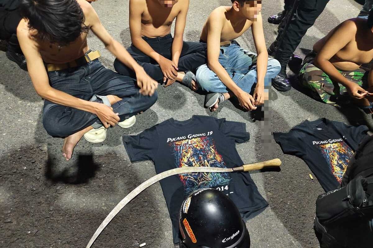 Belasan anak-anak ditangkap polisi saat hendak tawuran di Kota Semarang, Jawa Tengah. 