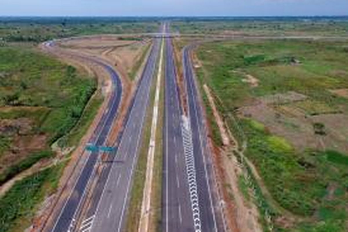 Ruas jalan tol terpanjang di Indonesia, Cikopo-Palimanan sepanjang 116,75 kilometer siap diresmikan Sabtu (13/6/2015).