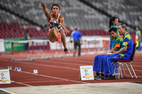 Posisi Kedua Tangan Saat Mendarat dalam Olahraga Lompat Jauh