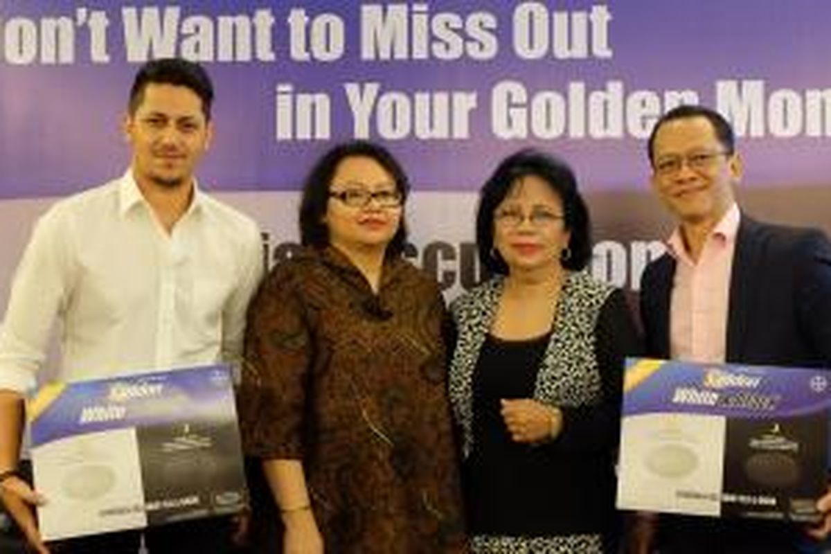 Acara jumpa pers Saridon Black and White, yang dihadiri beberapa nara sumber serta Keenan Pearce, bertempat di Intercontinental Hotel, MidPlaza, Jakarta (26/3/2015).