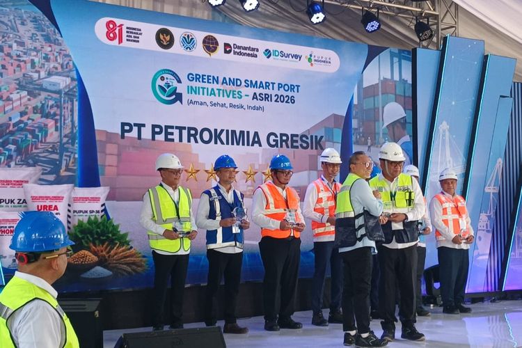 Zulhas: Banyak Kapal Sulit Bongkar Muat di Pelabuhan karena Masalah Kedalaman
