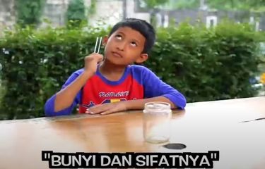 Tangkapan layar program Belajar dari Rumah TVRI 12 Mei 2020 kelas 4-6 SD, X-Sains: Bunyi dan Cahaya.