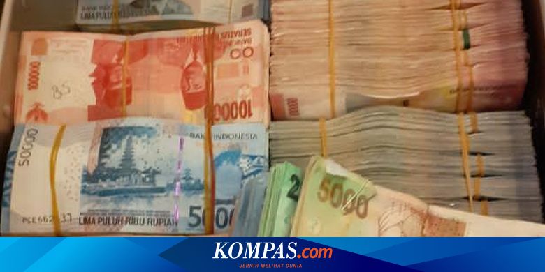 Polisi Tangkap Komplotan Pembuat dan Pengedar Uang Palsu, Barang Bukti Rp 158 Juta - Vimarsana News
