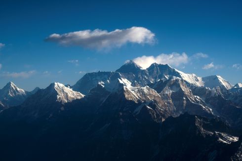 Mikroplastik Ditemukan di Dekat Puncak Gunung Everest