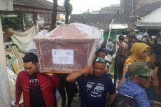 Satu Korban Bom Gereja Pantekosta Surabaya Dimakamkan di Solo