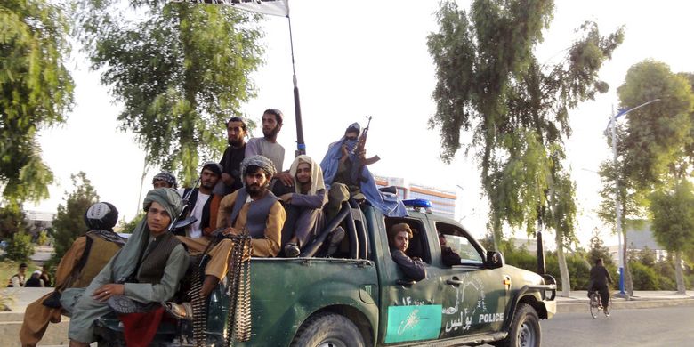 AS Akui Serahkan Daftar Orang Afghanistan yang Membantu Mereka ke Taliban - Vimarsana News
